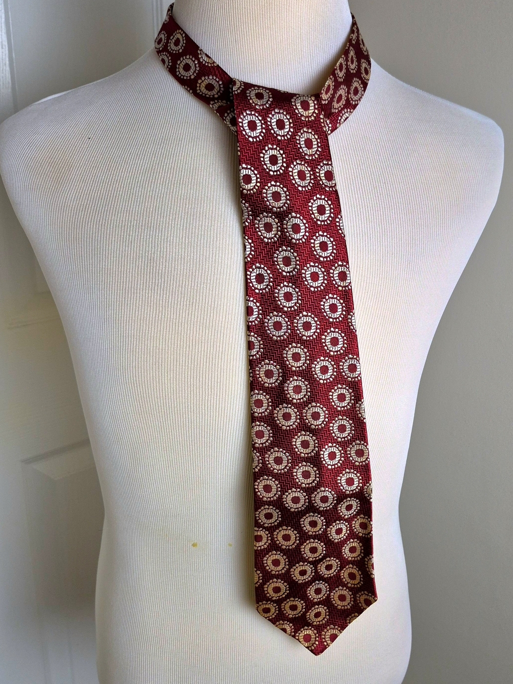 Vintage Maroon Geometric Wide Necktie 1970s Acetate Tie